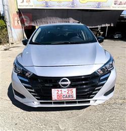 Nissan Versa 2023