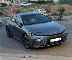 Toyota Camry 2025