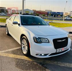 2015 كرايسلر 300