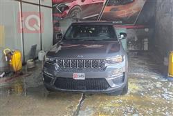 2024 جيب جراند شيروكي