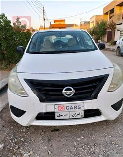 Nissan Sunny 2015