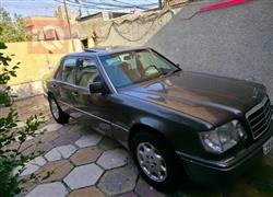 1993 مرسيدس بنز S-Class