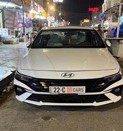Hyundai Elantra 2024