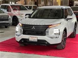 Mitsubishi Outlander 2024