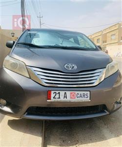 Toyota Sienna 2017