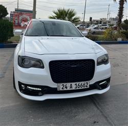 Chrysler 300 2016
