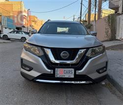 2018 نيسان روج