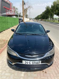 2016 كرايسلر 200