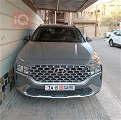 2022 هيونداي سانتافي