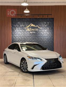 Lexus ES 2022