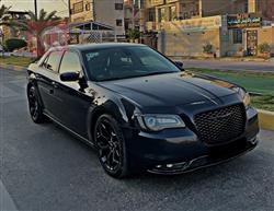 Chrysler 300 2019