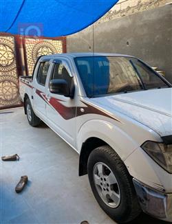 2013 نيسان نافارا
