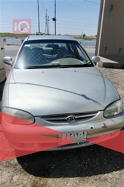 Kia Sephia 2000