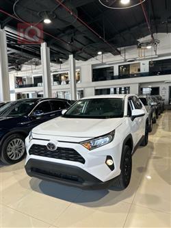 Toyota RAV4 2024