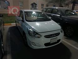2013 هيونداي أكسنت