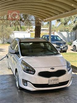 Kia Carens 2016