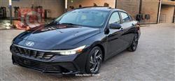 Hyundai Elantra 2024