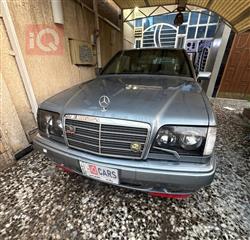 1987 مرسيدس بنز E-Class