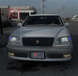 2001 تويوتا كراون