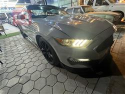 2015 فورد موستانج