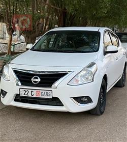 Nissan Sunny 2022