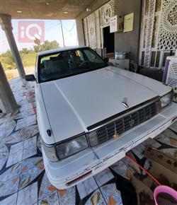 1990 تويوتا كراون