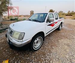 2001 نيسان بيك اب