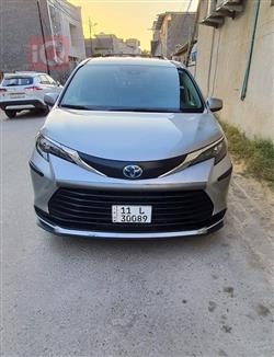 2025 تويوتا سيينا
