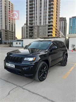 2021 جيب جراند شيروكي