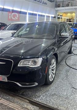 2016 كرايسلر 300