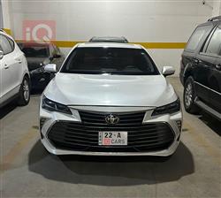 2019 تويوتا أفالون