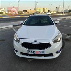 2015 كيا كادينزا