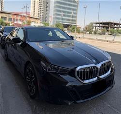 BMW 5-Series 2024