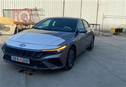 Hyundai Elantra 2024