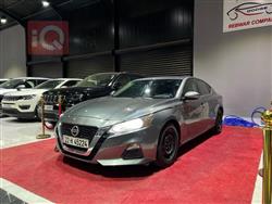 Nissan Altima 2019