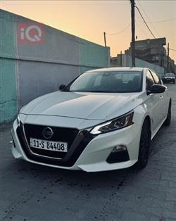 Nissan Altima 2021