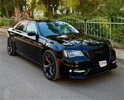 2023 كرايسلر 300