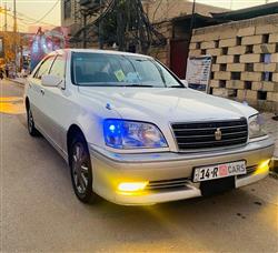 2000 تويوتا كراون