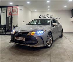 2022 تويوتا أفالون