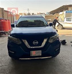 2017 نيسان روج