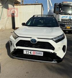 2024 تويوتا راف 4