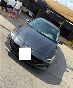 Hyundai Elantra 2023