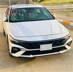 Hyundai Elantra 2024