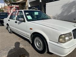 2001 نيسان سيدرك