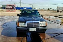 1993 مرسيدس بنز E-Class