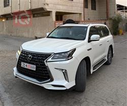 Lexus LX 2017