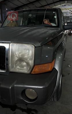 2007 جيب كوماندر