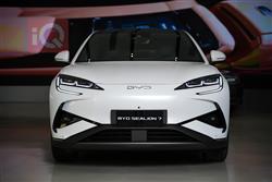 BYD SEALION 7 2025