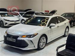 2021 تويوتا أفالون