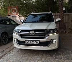 2020 تويوتا لاندكروزر